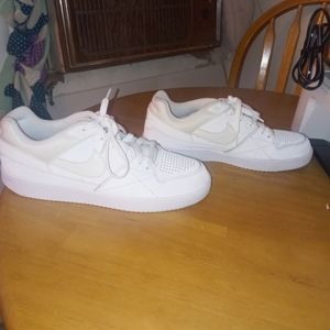 Mens Nike Court Royale 2 Low Top Size 10